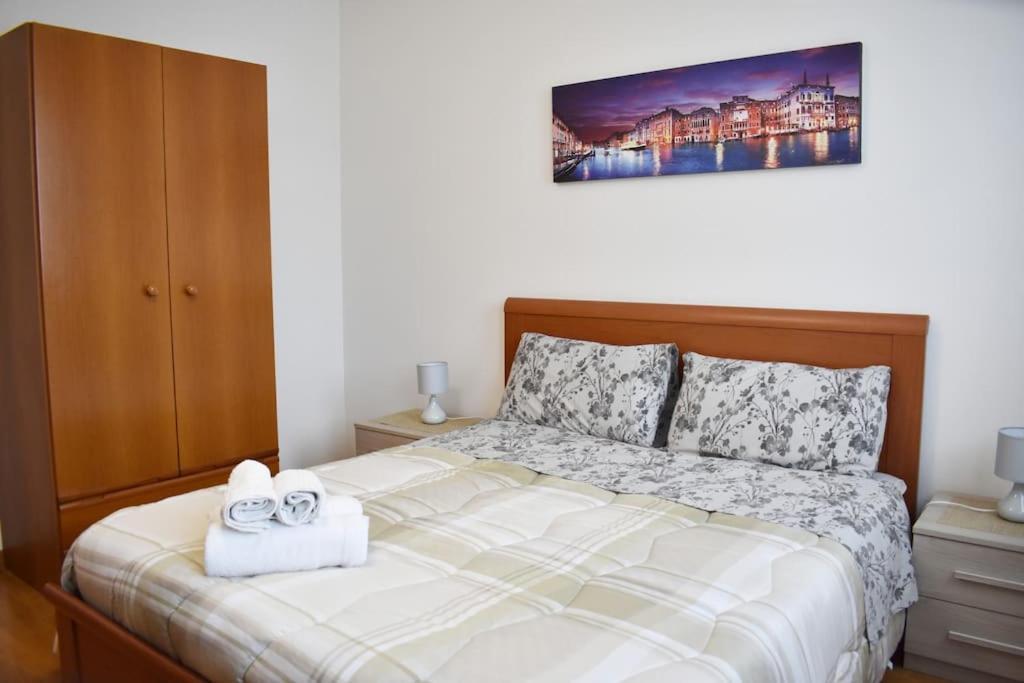 Elegant Apartment And Free Car Parking - Quite Area Favaro Veneto Dış mekan fotoğraf